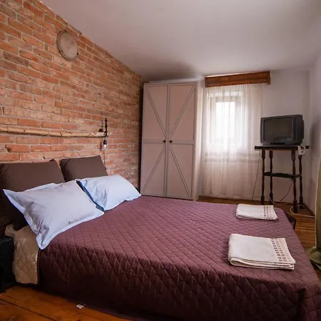 Homestay szállás Surasul Muntelui *