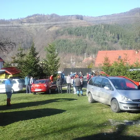 Surasul Muntelui Homestay szállás *
